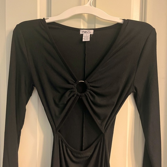 BLACK RUE21 MINI DRESS - Picture 3 of 5